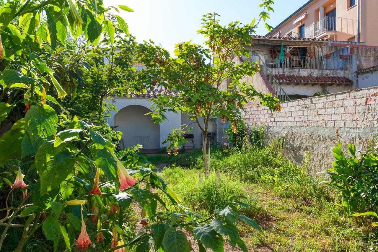 Апартаменты Casa Creu Сан-Фелиу-де-Гишольс Экстерьер фото